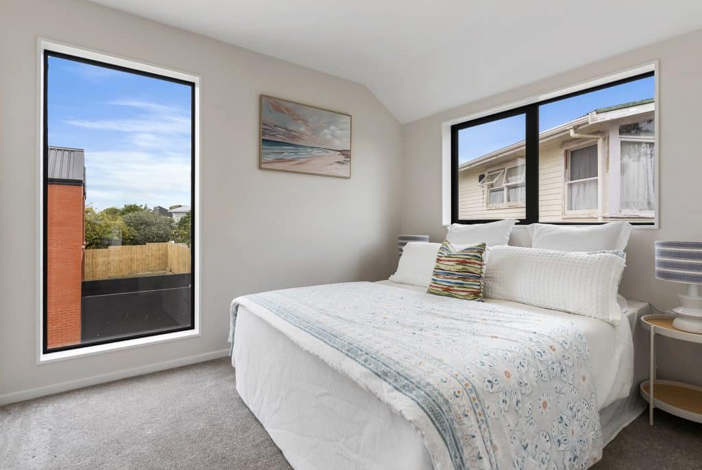 121 Reeves Road 12