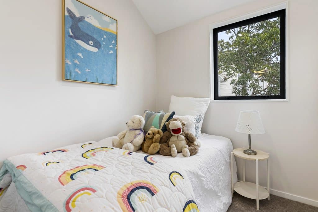 121 Reeves Road 13